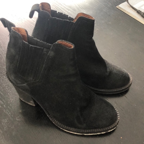 Suede booties - Picture 1 of 7